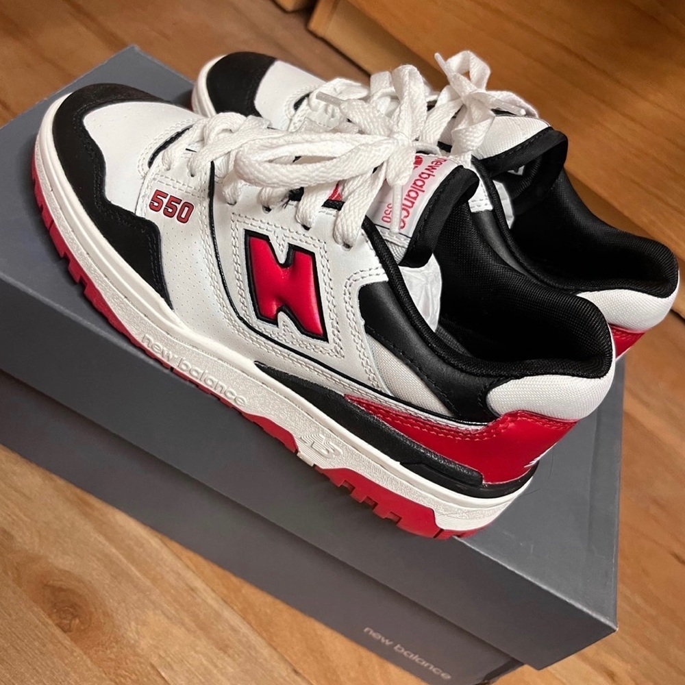 New Balance 550